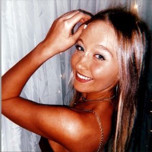 Meet your Posher, Mary parker